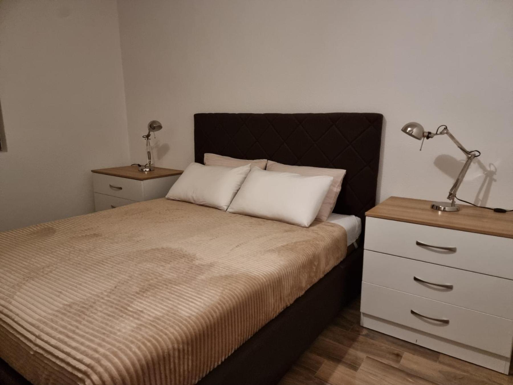 Apartments Vranes טיווט מראה חיצוני תמונה